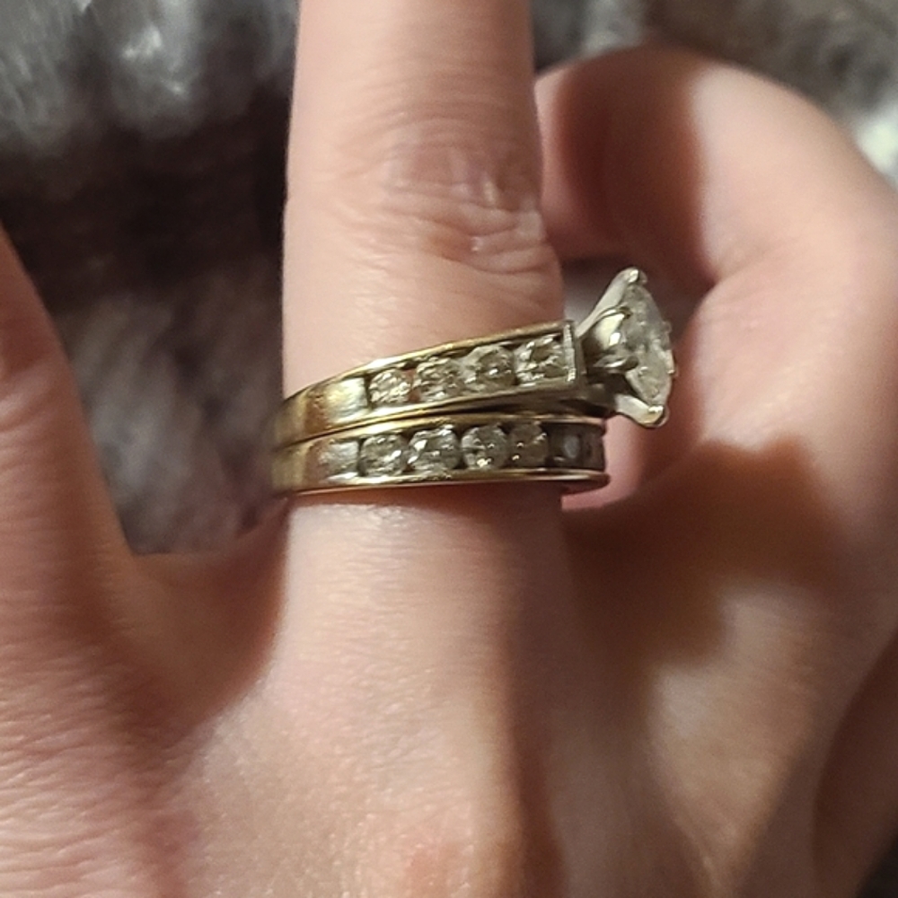 14k YG genuine diamond wedding set